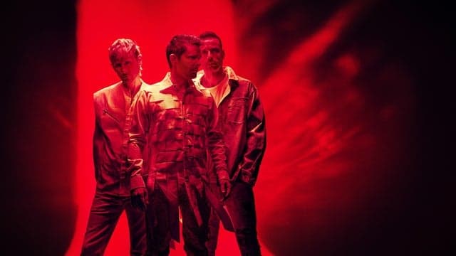 Muse - The Wow! Signal Europa Tour